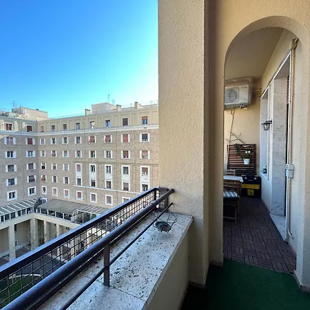 Homestay Private Near Garbatella & Caffarella Park *